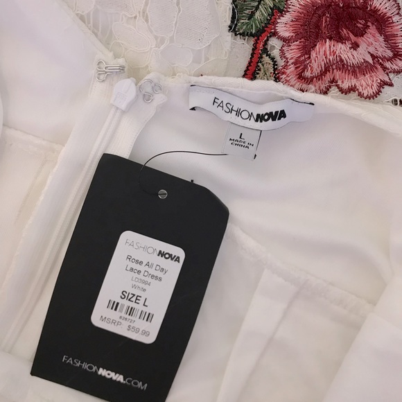 Fashion Nova Dress 🌹 - Picture 6 of 8